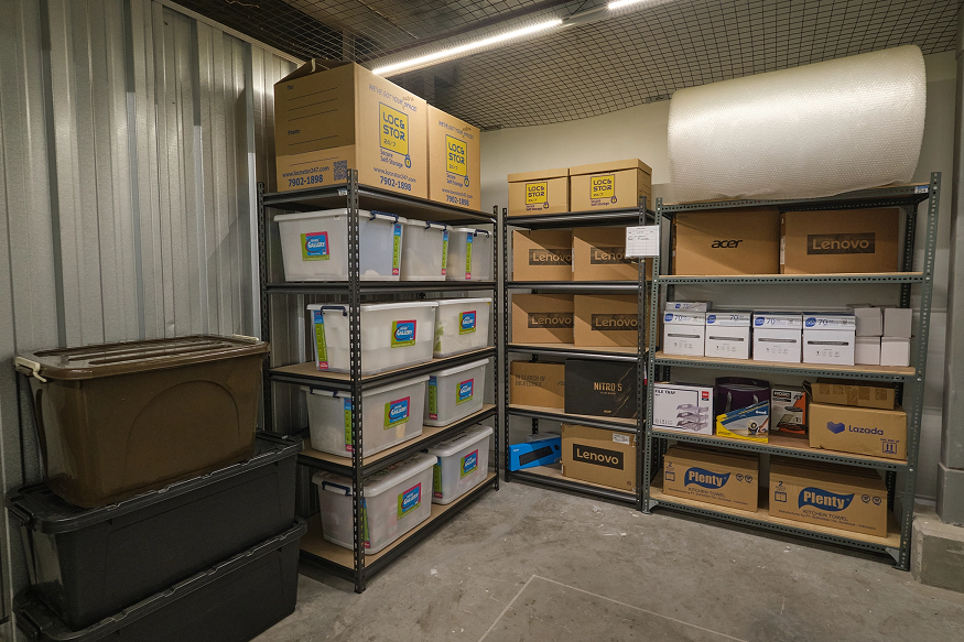 self-storage Diamond Valley