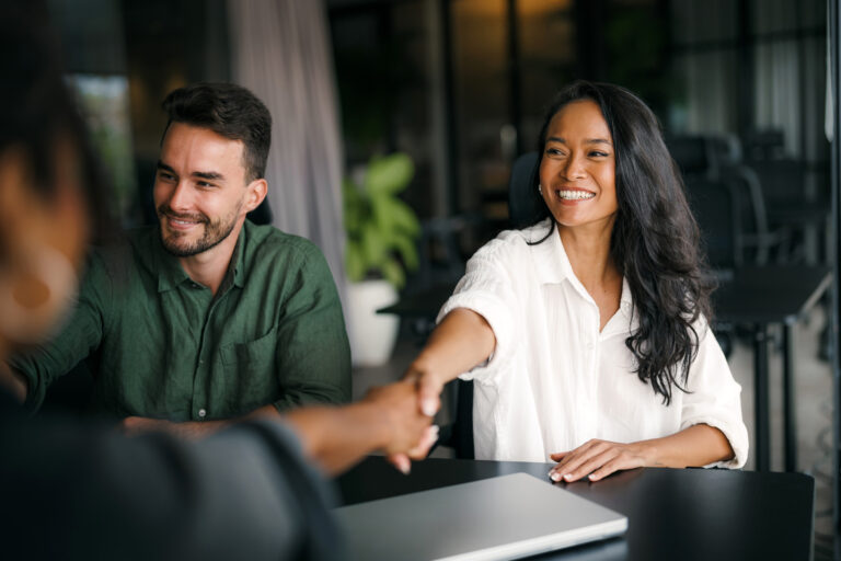 The Simple Checklist for Choosing Where to Bank Next
